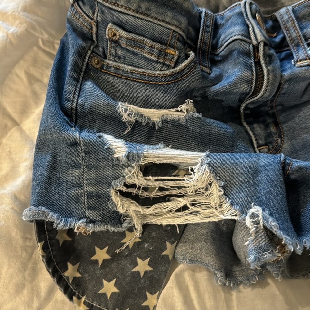 American Eagle Hi-Rise Shortie Stars and Stripes Cut-Off - Picture 3 of 7